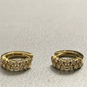 Bony Levy Rita Diamond Huggie Hoop Earrings